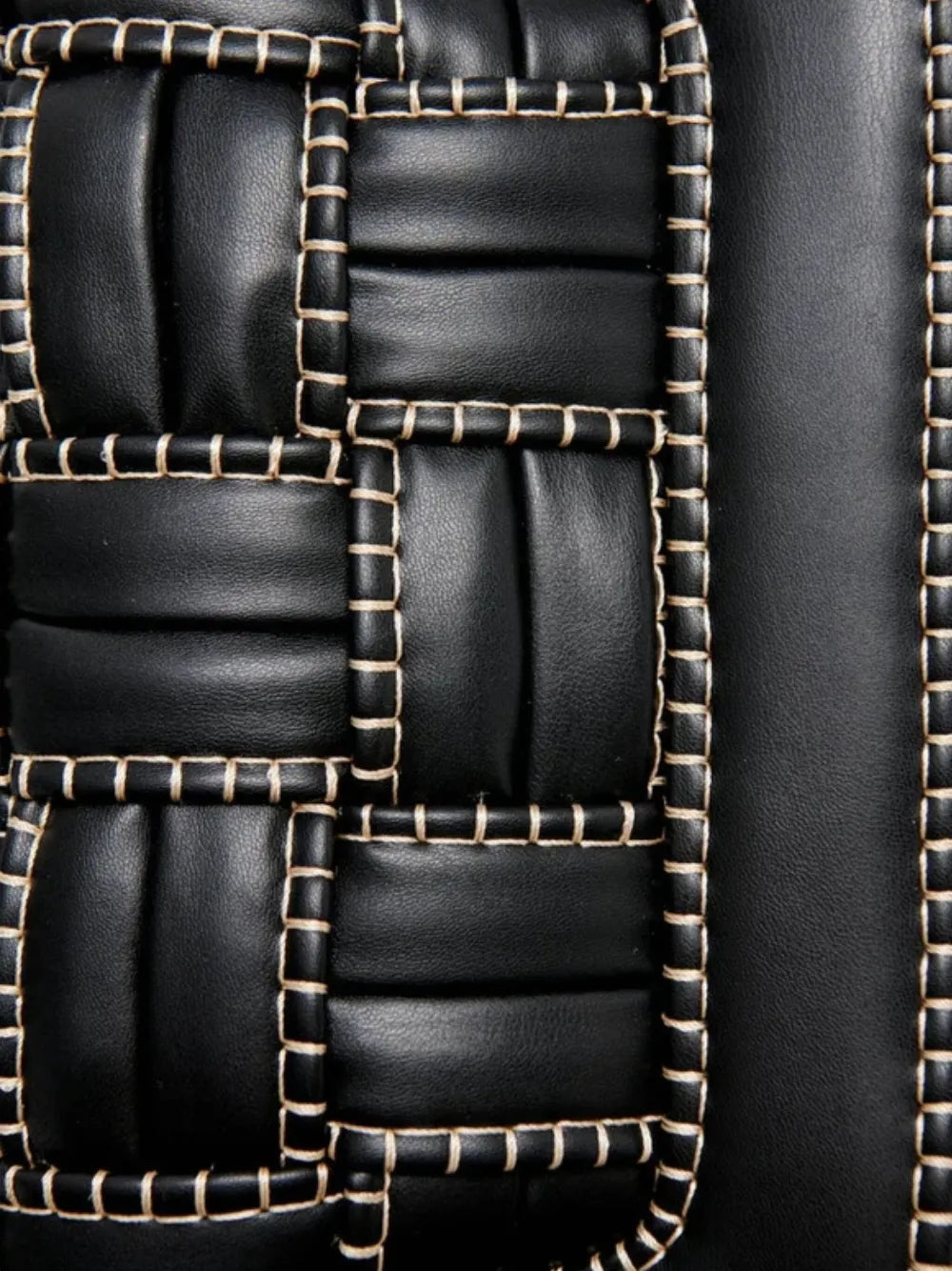 Minimalist Handbag With Structured Silhouette
