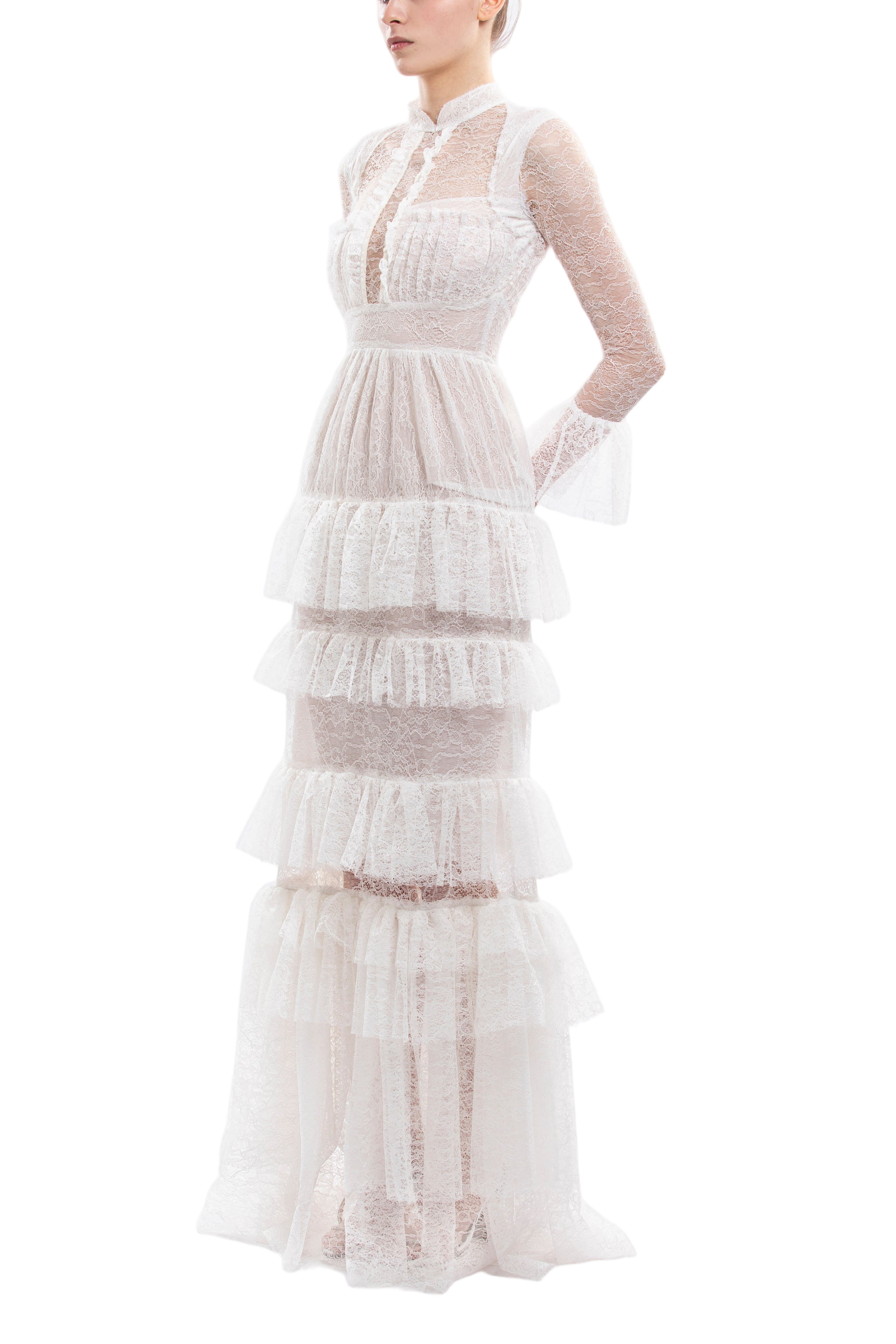 Off-White Lace Maxi Dress with Gathered Skirt and Long Sleeves