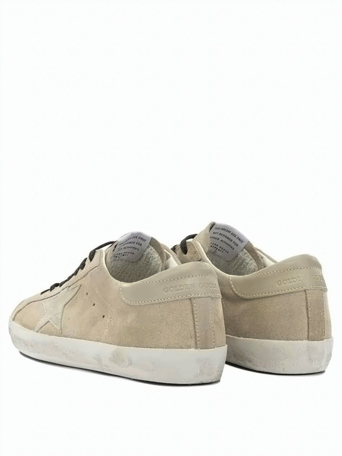 Suede Low-Top Sneakers with Vintage Aesthetic