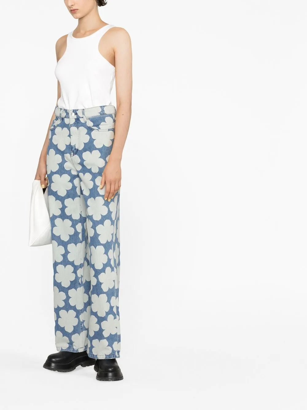 Tailored Fit Trousers With Straight Leg And Minimalist Design