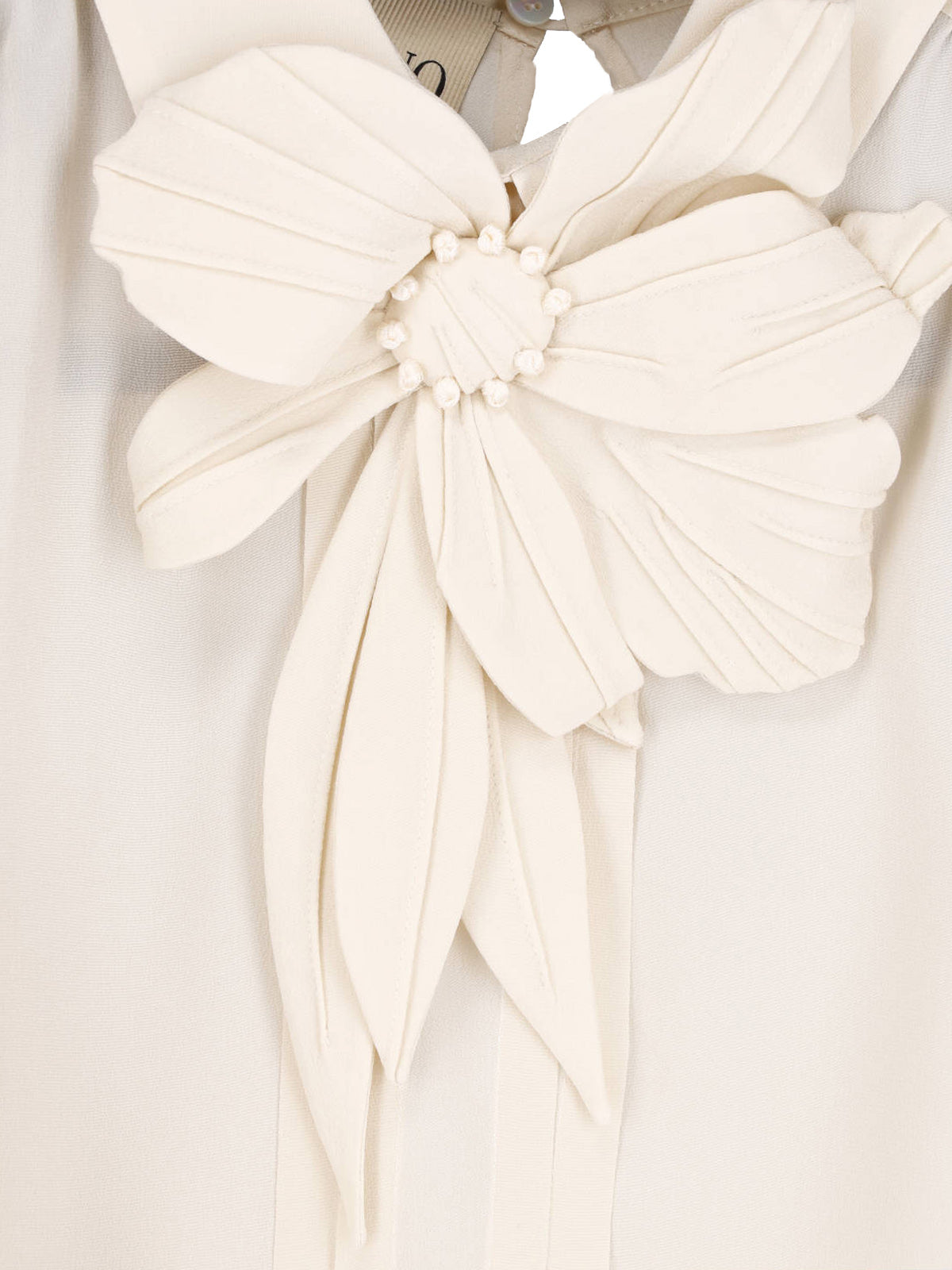 White Flowing Puffed Sleeve Fabric Blouse