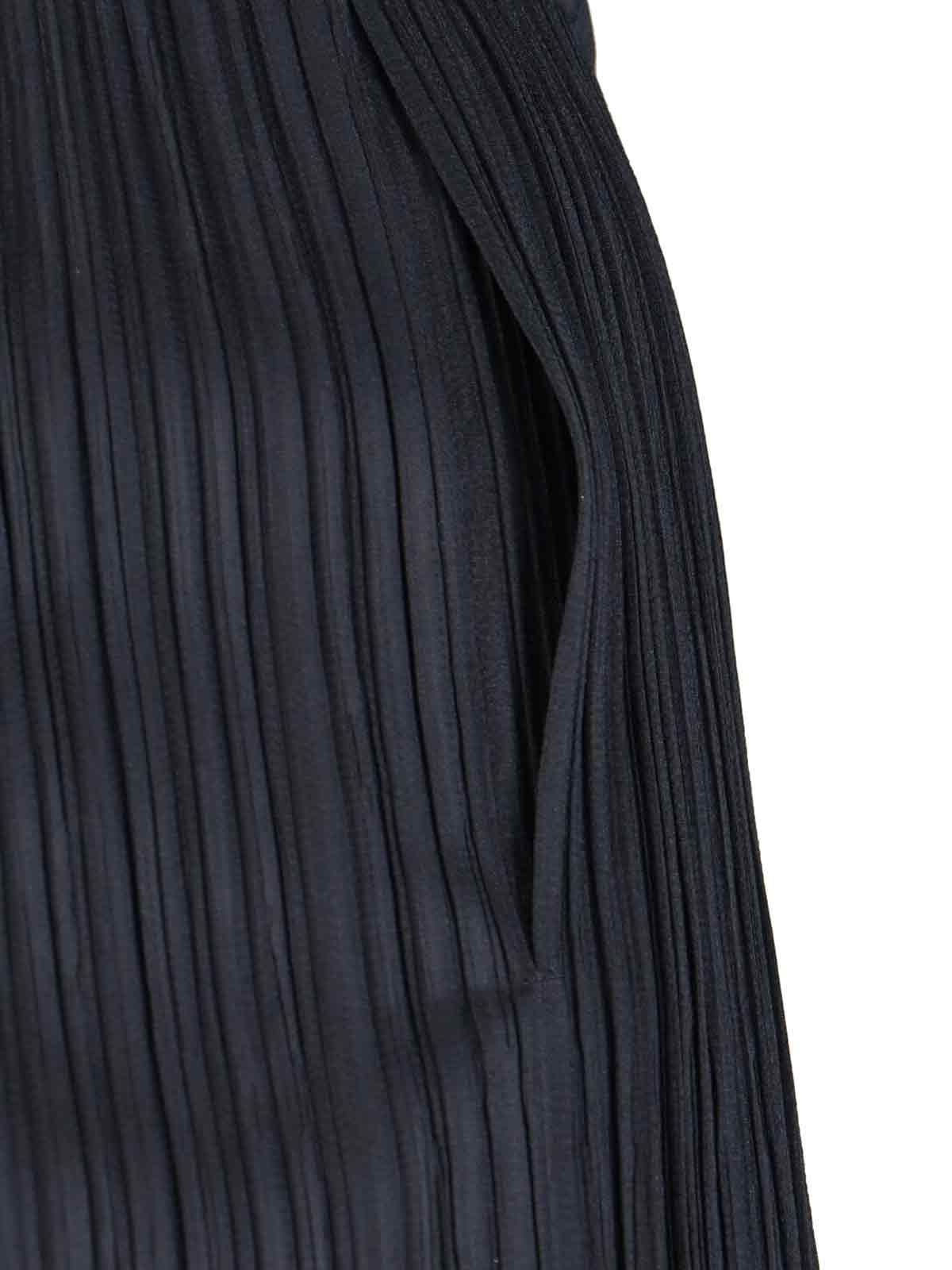 Straight-Leg Pleated Pants with Cropped Length
