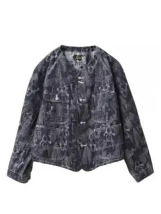 Intricately Patterned Long-Sleeve Shirt with Toggle Buttons