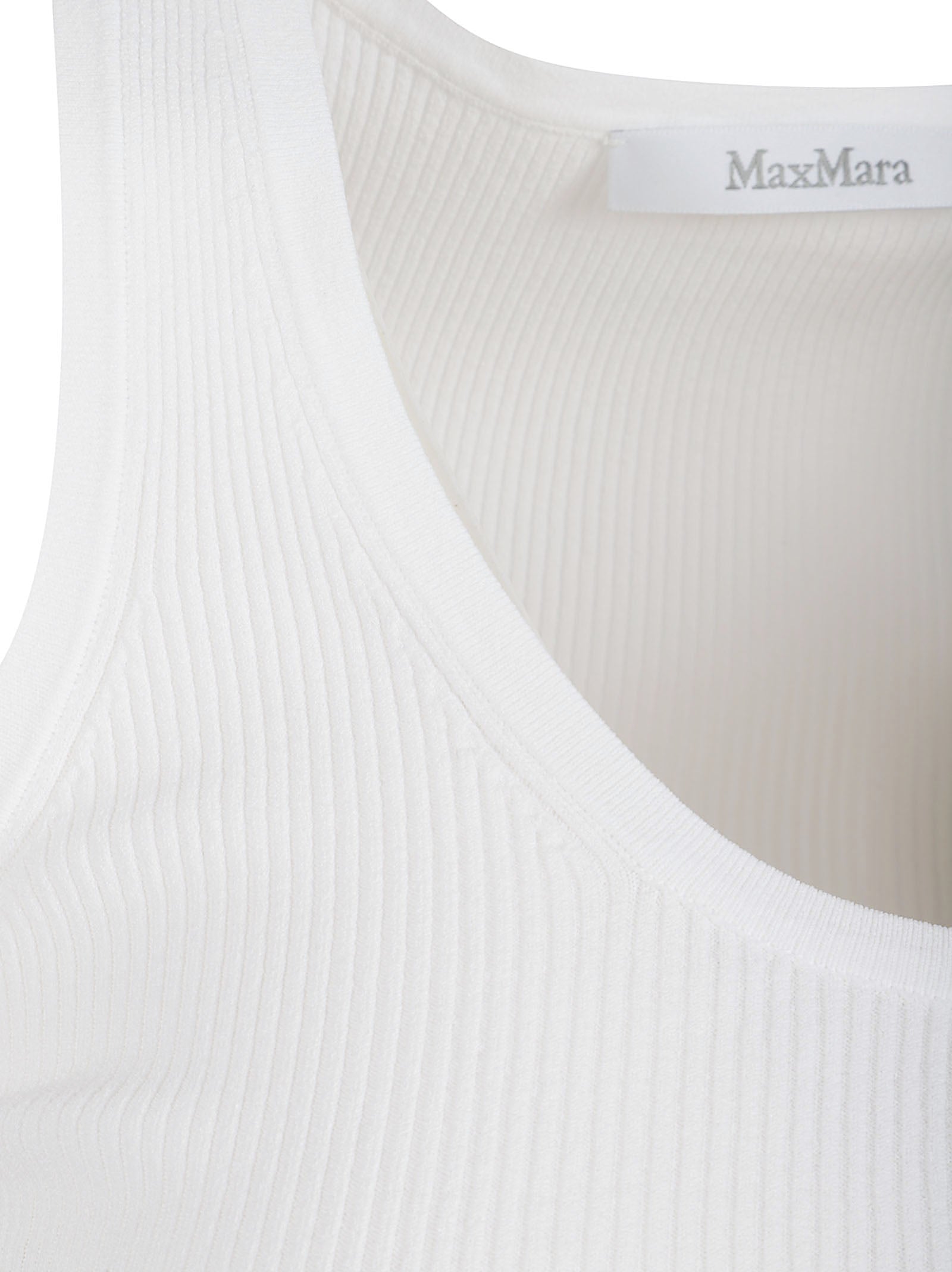 Sleeveless Fitted Top with Ribbed Texture