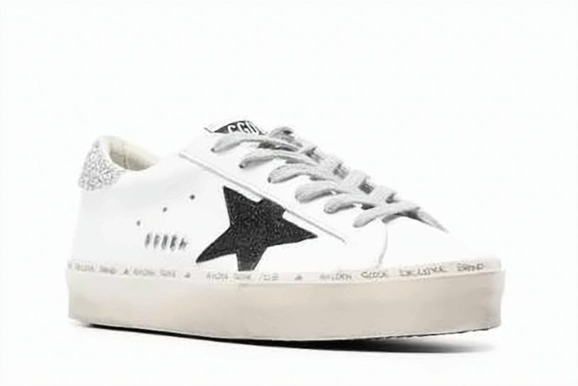 Low-Top Sneakers with Black Star Detail and Glitter Accents