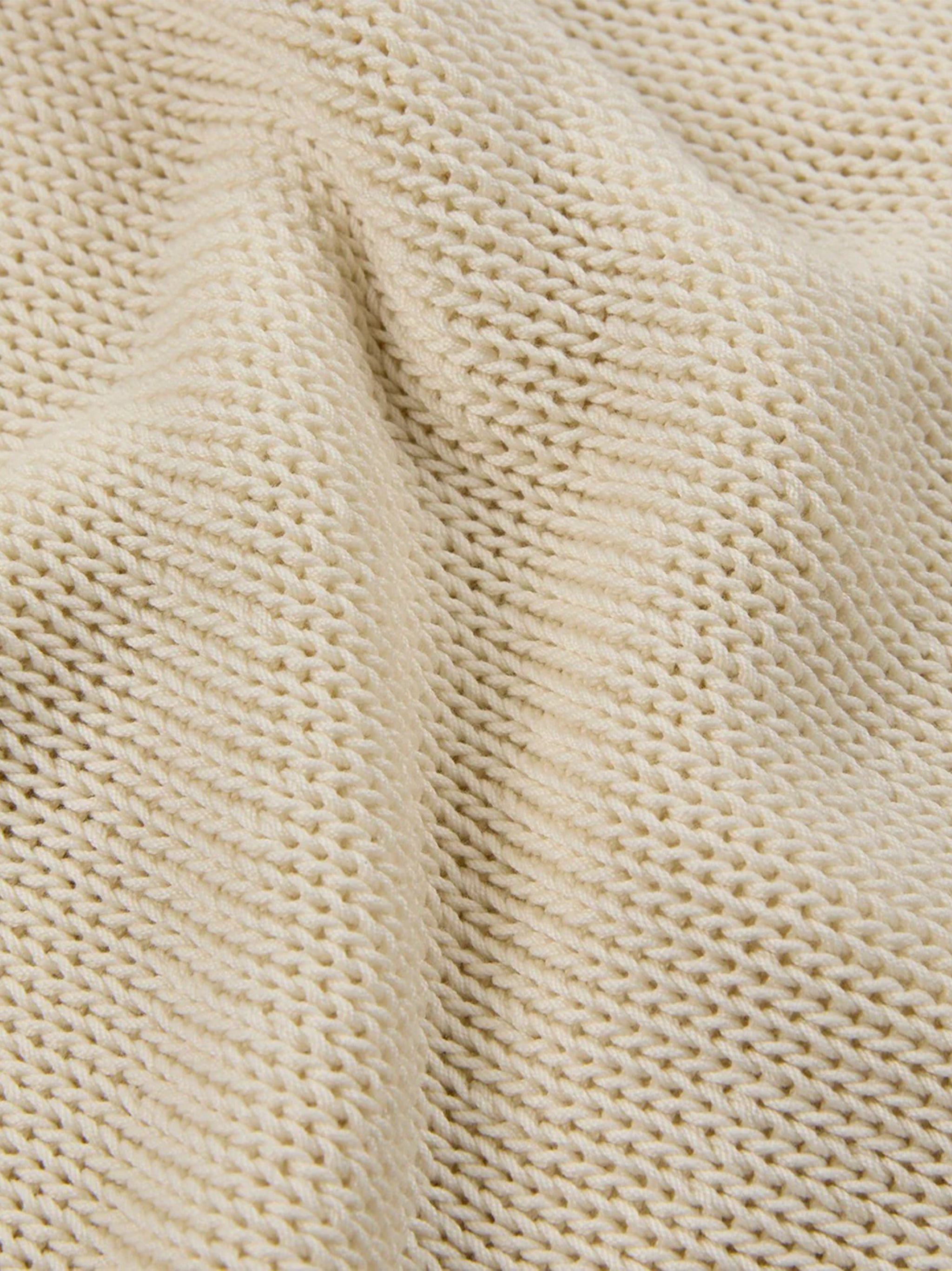 Neutral Boxy Fit Knitted Sleeveless Top