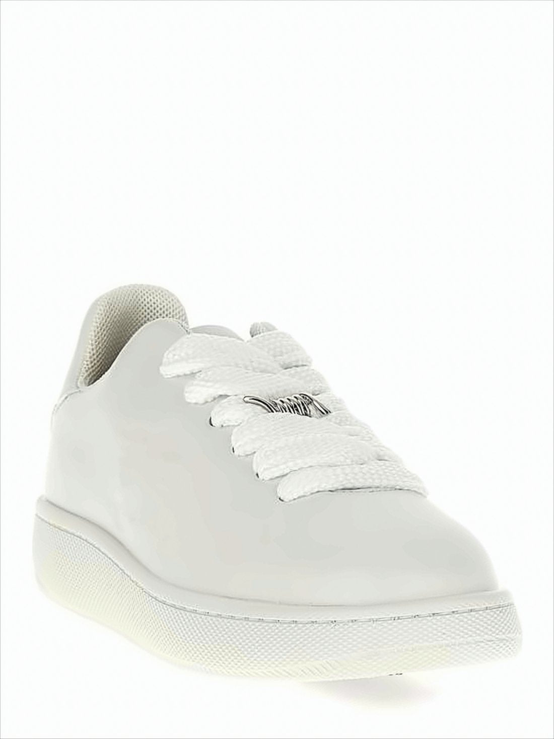 Minimalist White Cow Leather Sneakers