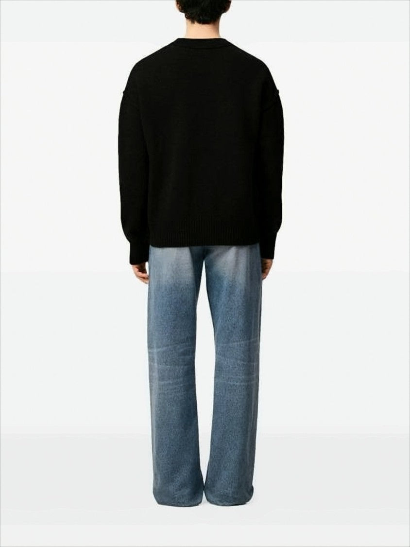 Relaxed Fit Black Wool Sweater With Heart Emblem