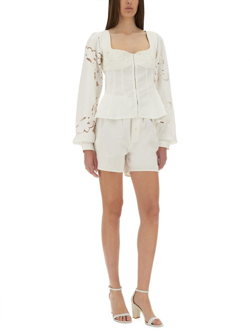 Fitted White Top With Square Neckline And Floral Embroidery