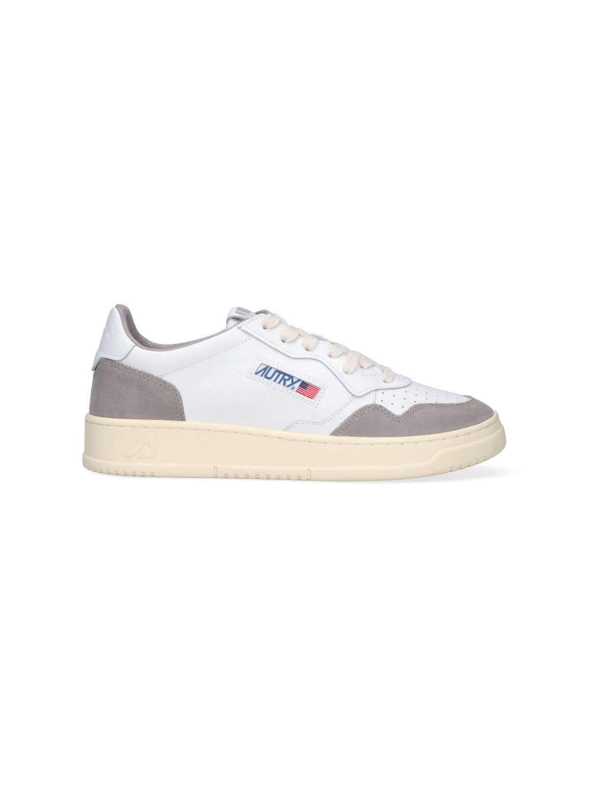 "Medalist" Low-top Sneakers White