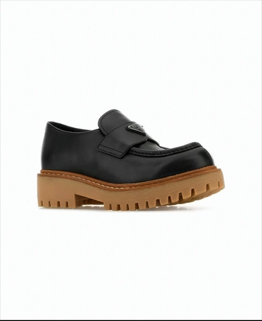 Rounded Toe Calf Leather Loafers With Chunky Sole
