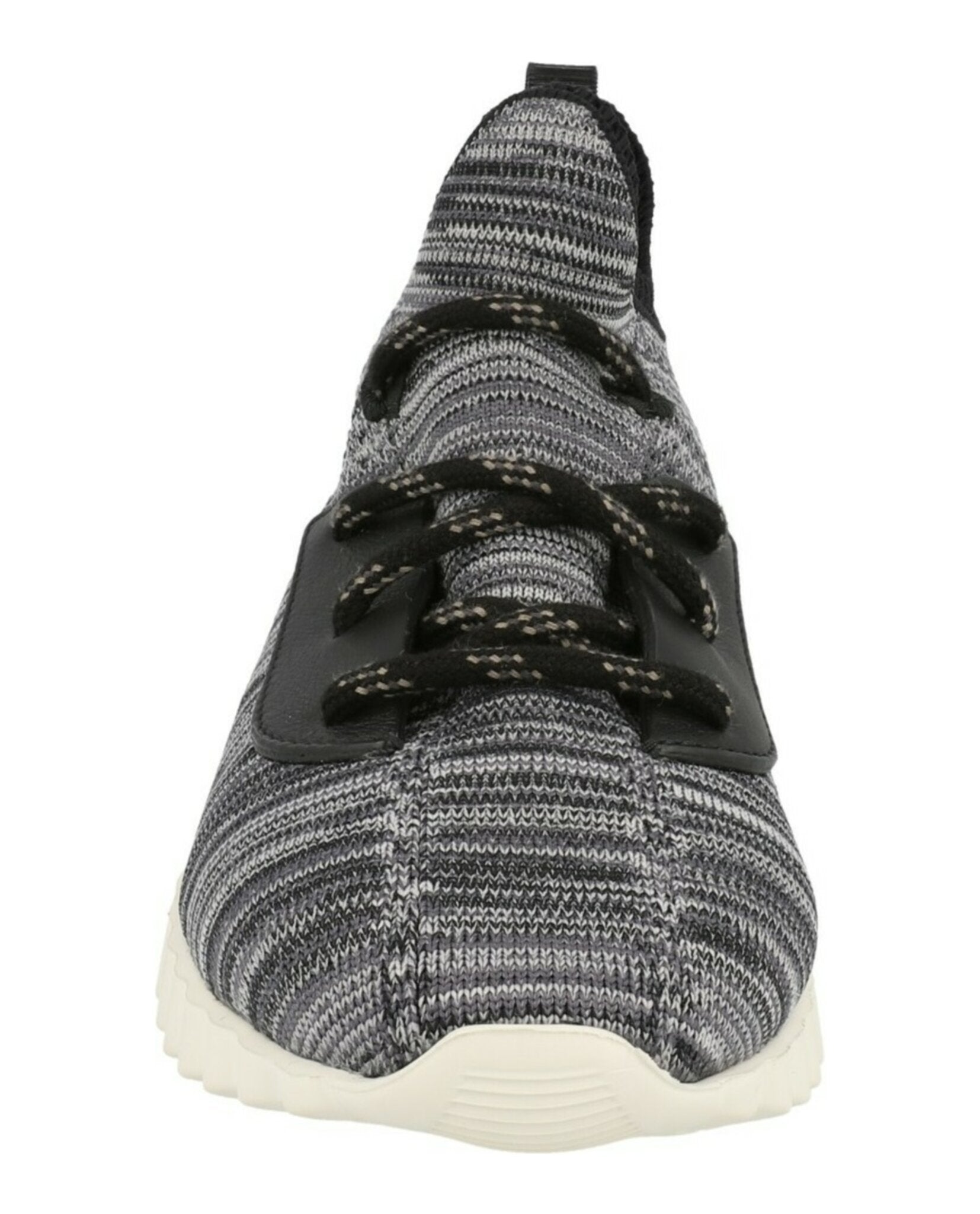 Niky Low-Top Sneakers