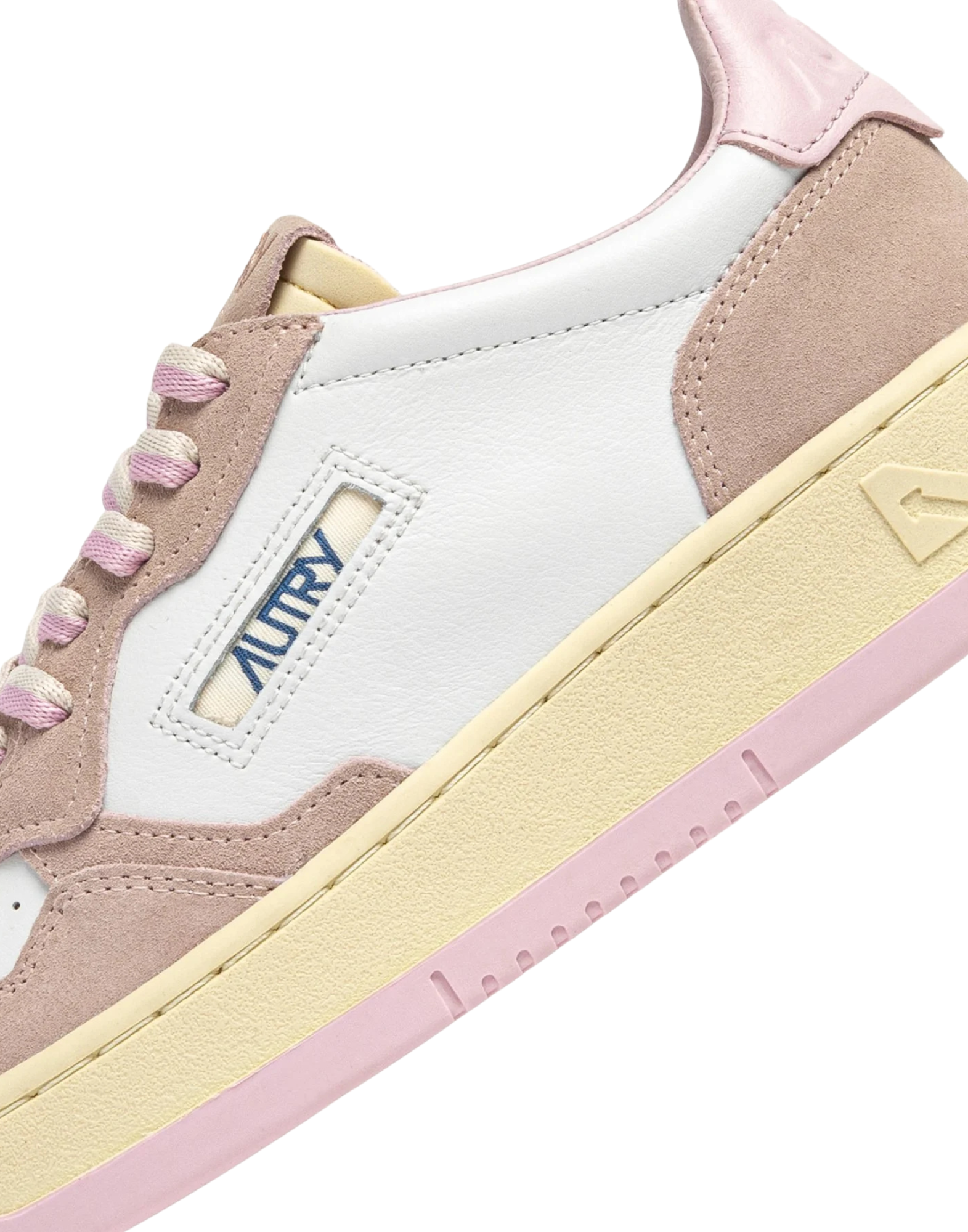 Medalist Low Women’s Pale Lilac Sneakers