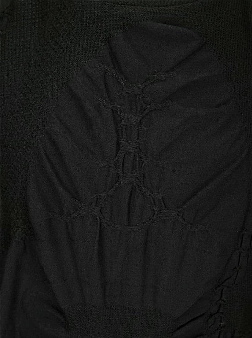 Textured Knit Long-Sleeve Top With Fitted Silhouette