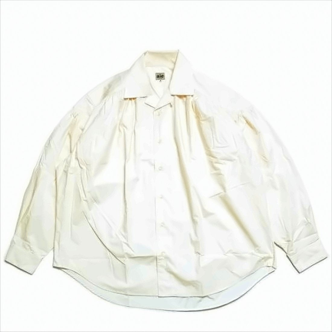 White Long-Sleeved Shirt with Classic Collar