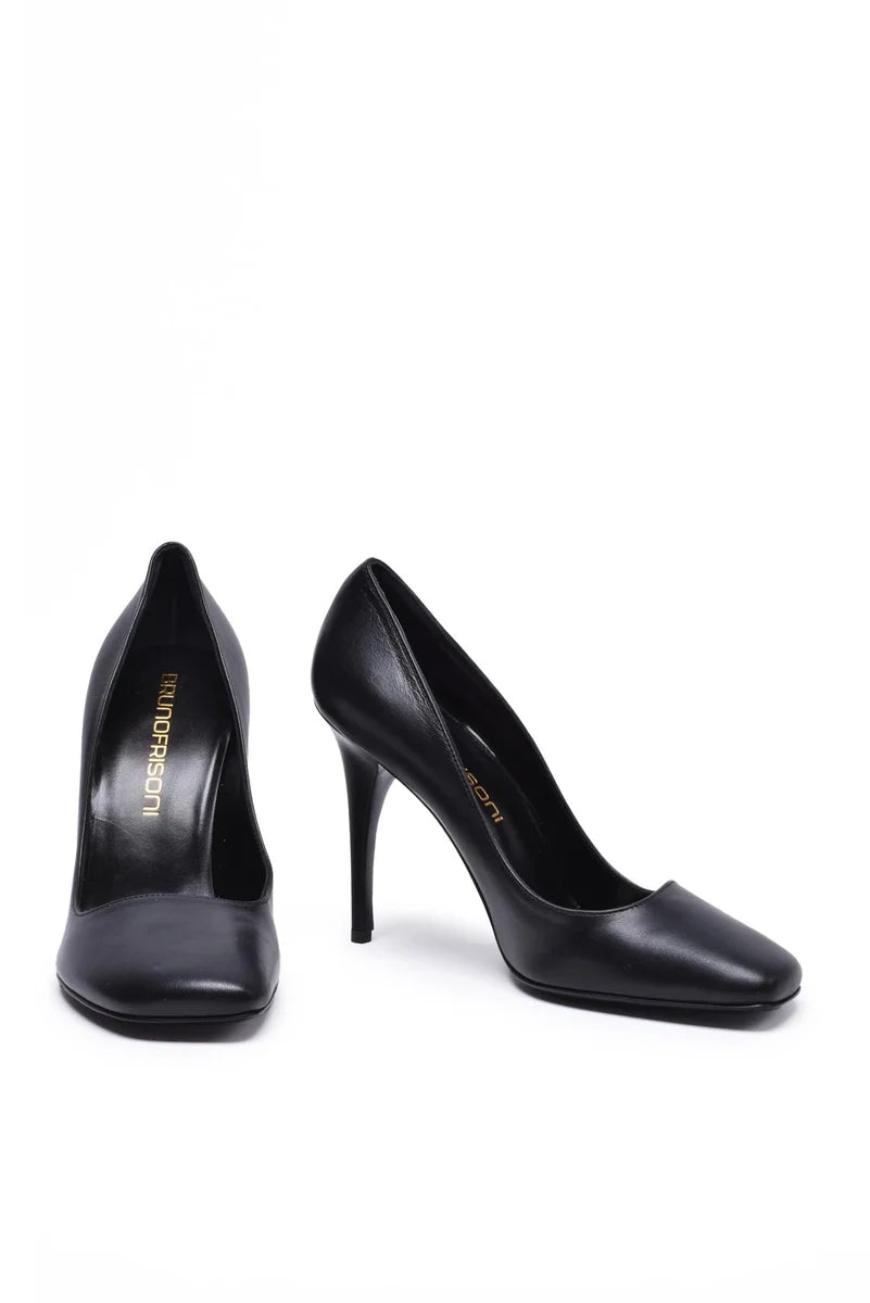 Asymmetrical Toe Pumps - Black