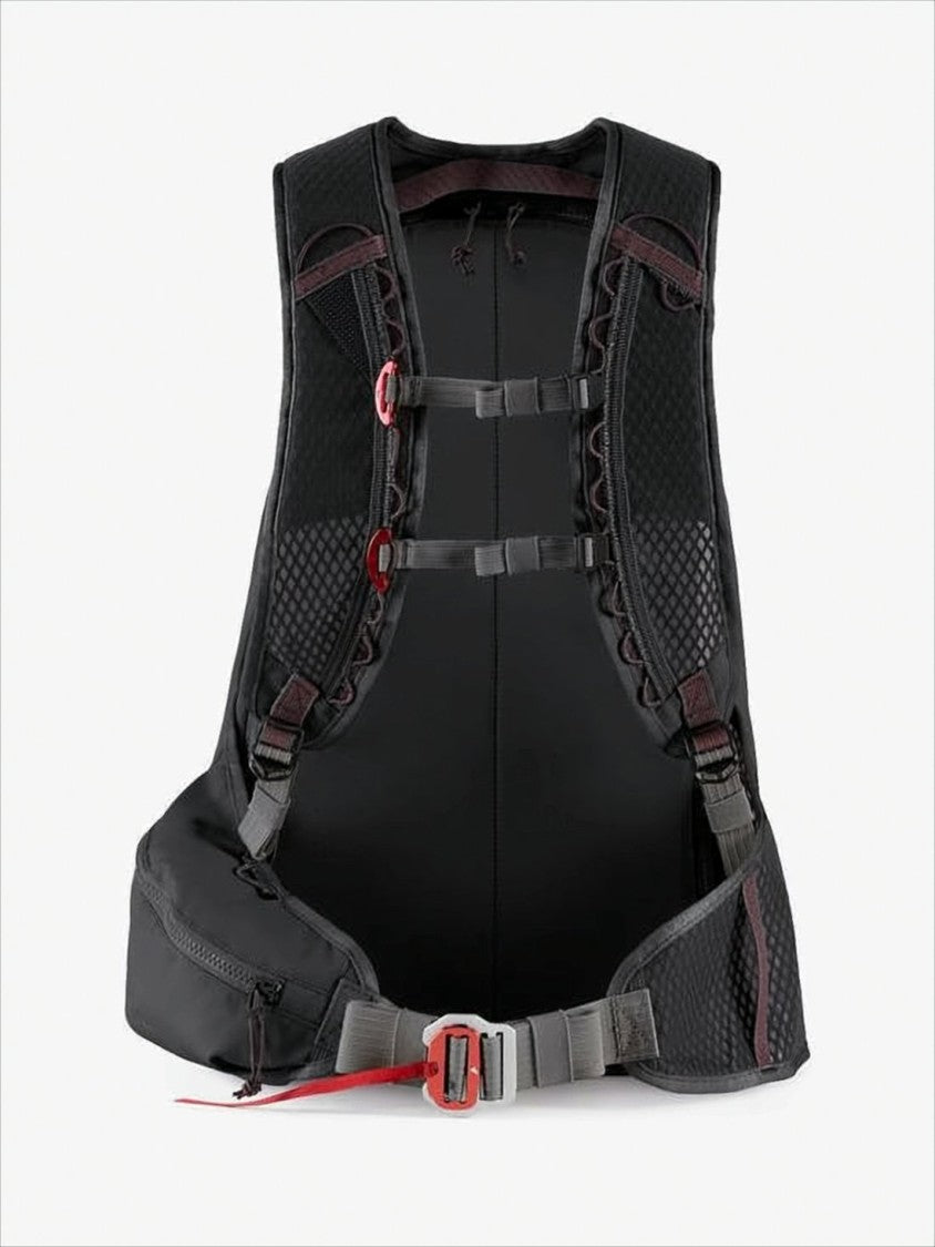 Ergonomic Black Backpack with Adjustable Straps