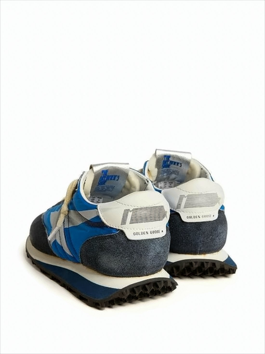 Retro-Inspired Marathon Sneakers with Star Logo