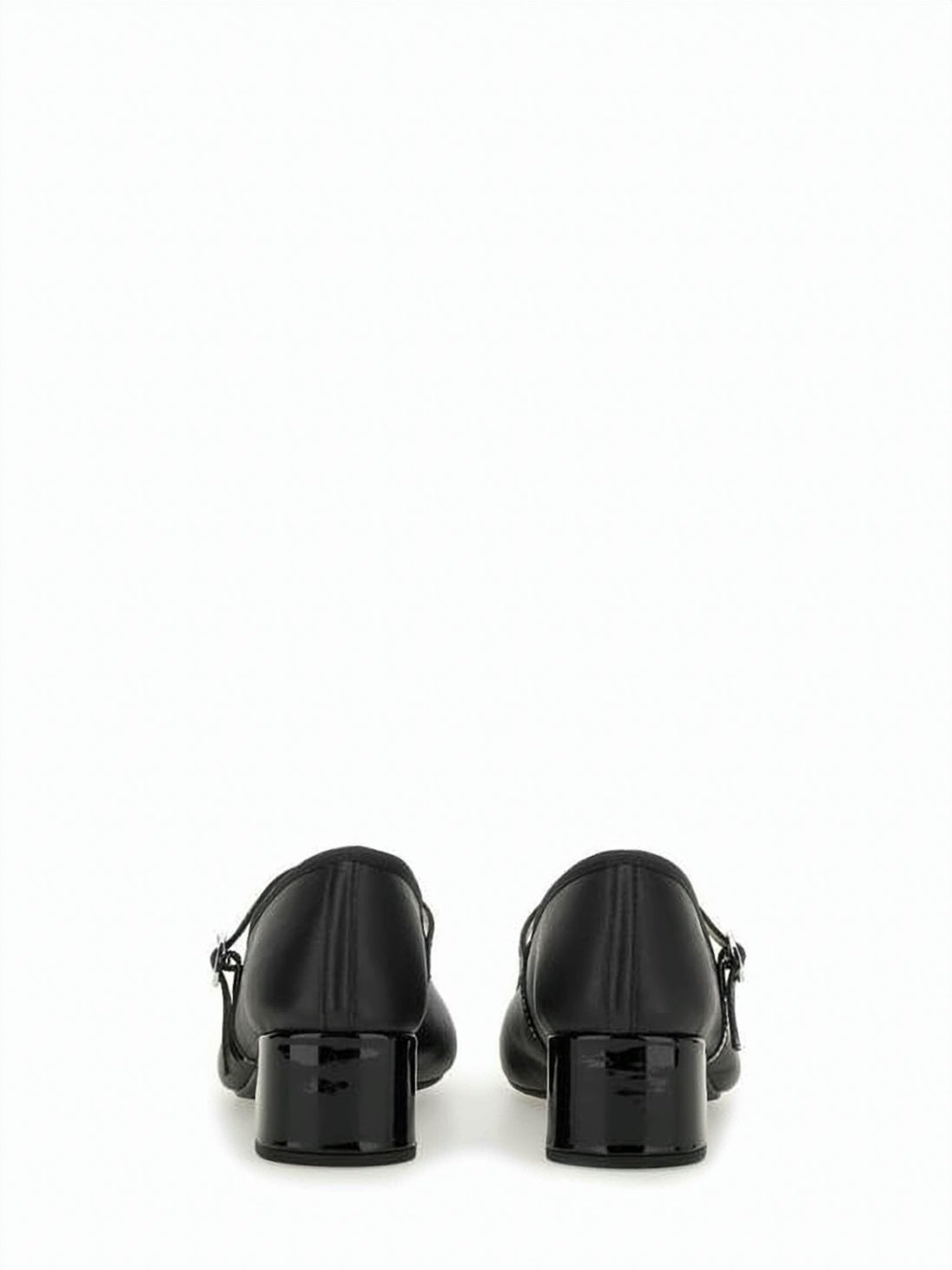 Pointed-Toe Pump with Low Kitten Heel
