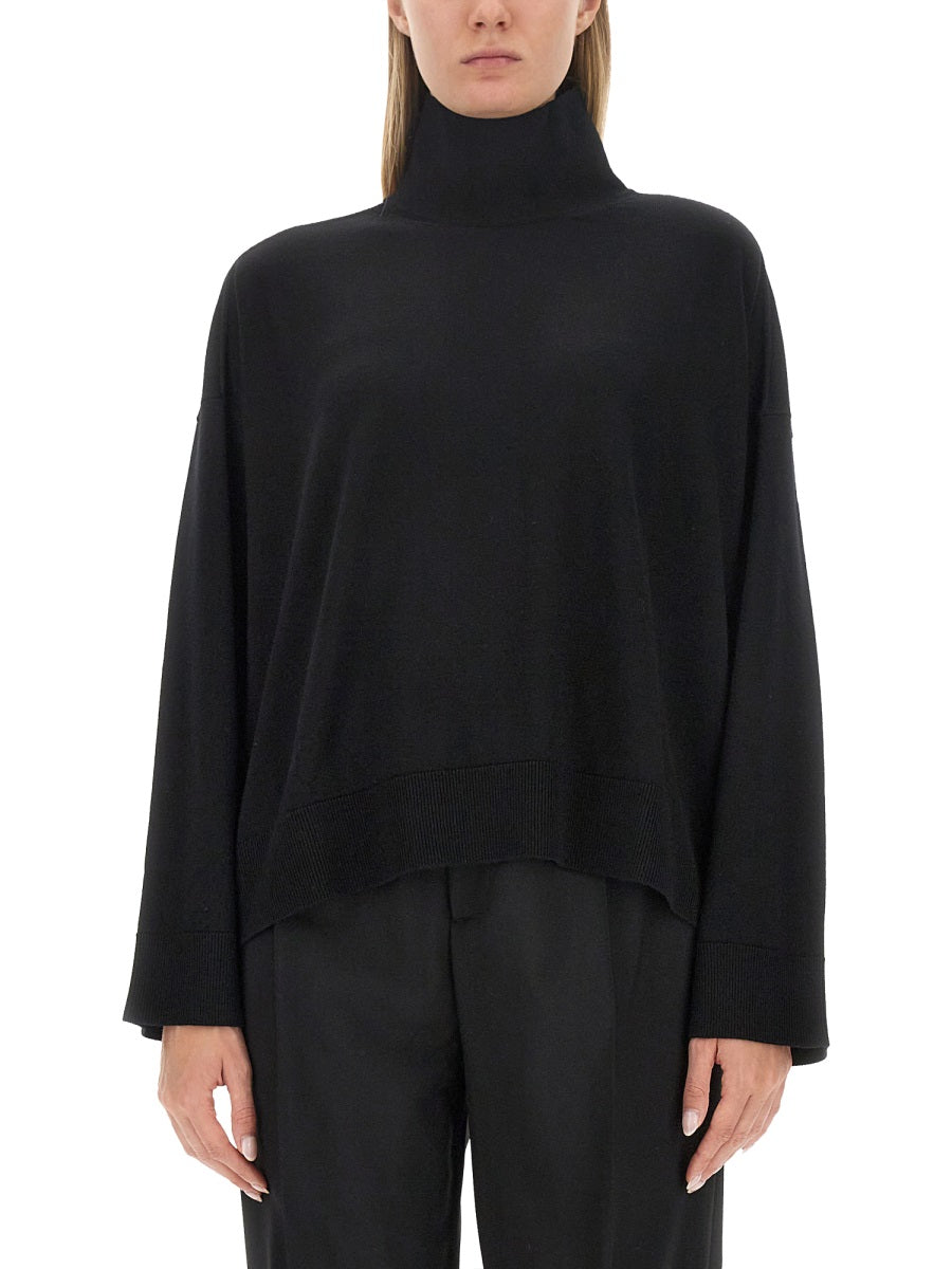 Refined Turtleneck Sweater in Soft Wool Blend