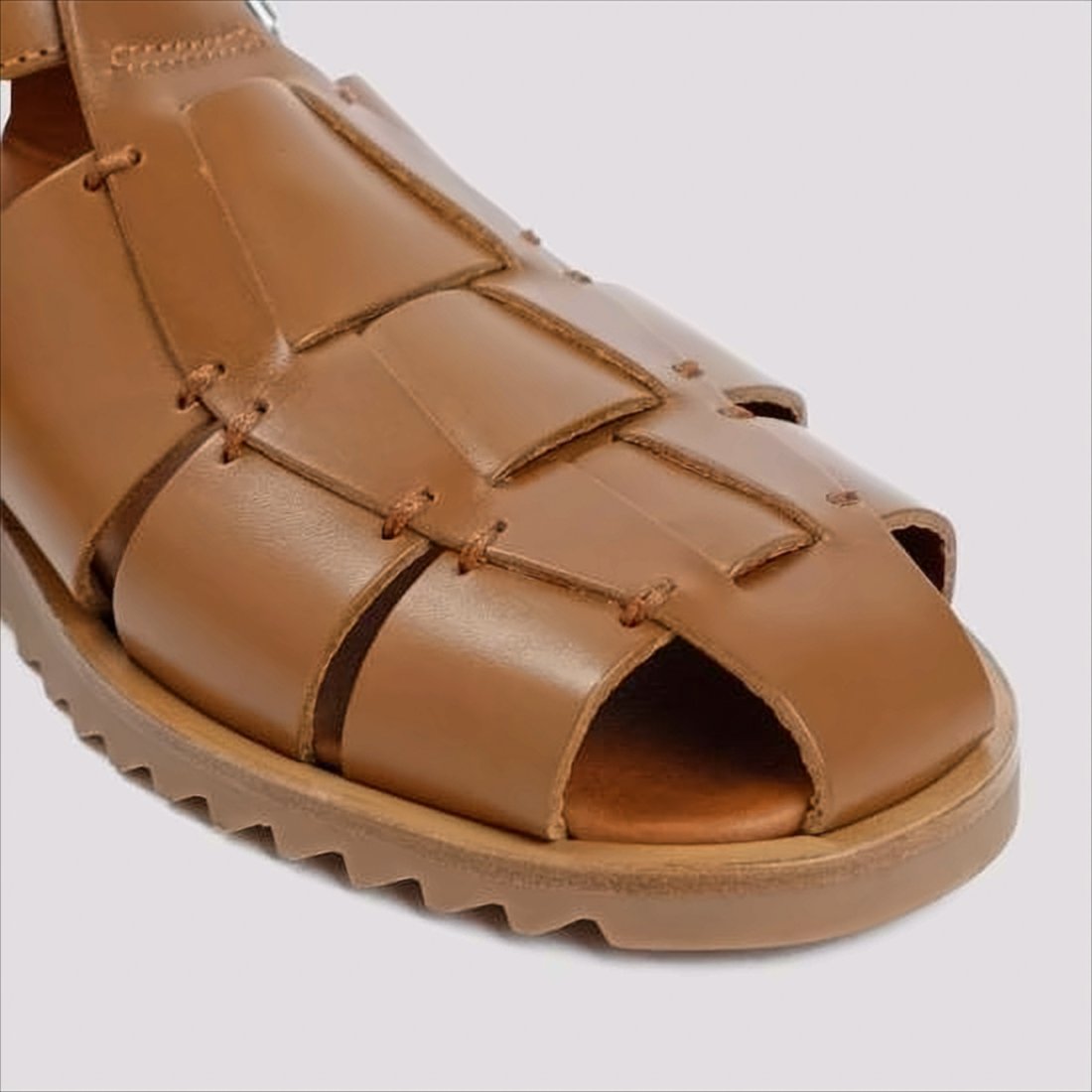 Closed-Toe Brown Leather Sandals