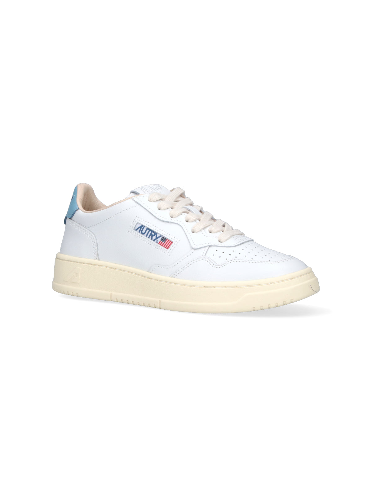 "Medalist" Low Sneakers White
