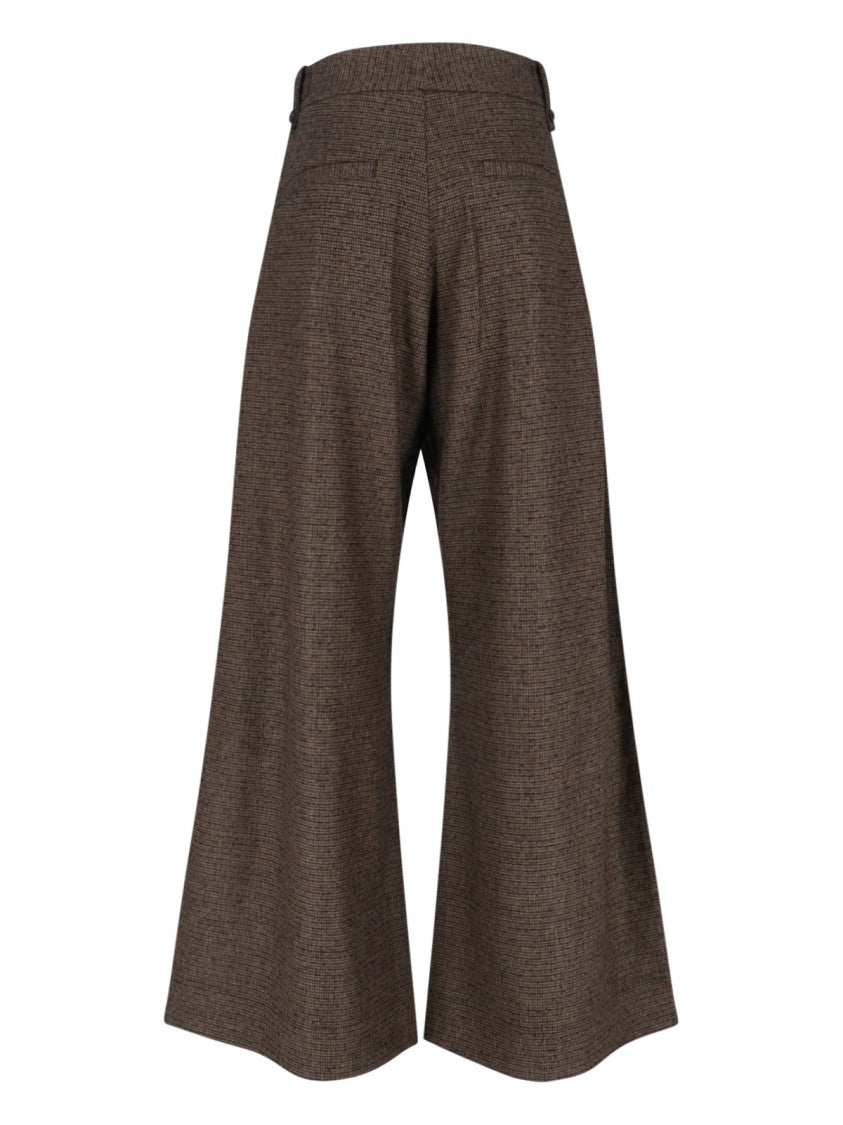 Tailored Brown Trousers With Structured Silhouette