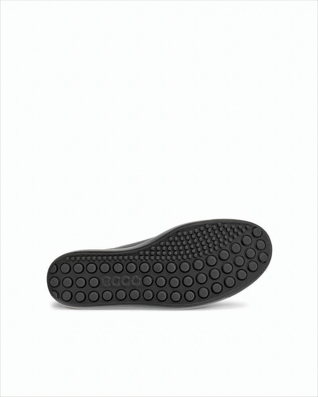 Low-Top Ecco Sneakers with Textured Sole
