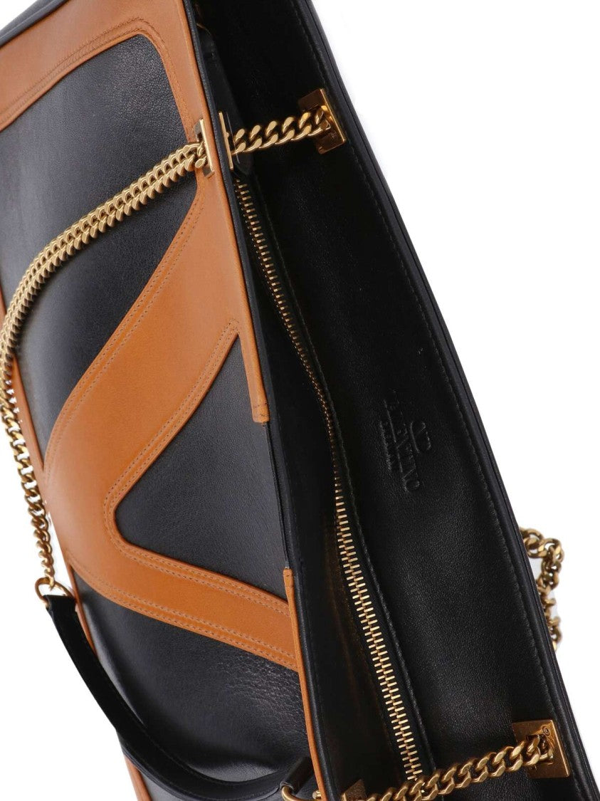 "Rockstud" Smartphone Pouch – Black