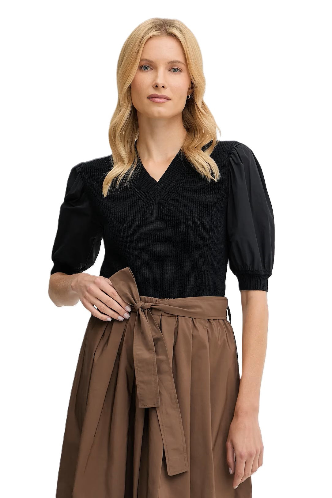 Fitted Ribbed Knit Top With Puffed Sleeves