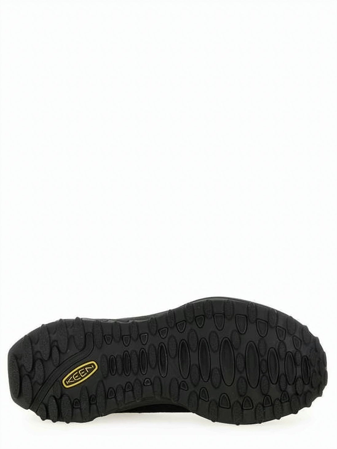 Low-Profile Leather Upper Shoes With Rugged Rubber Sole