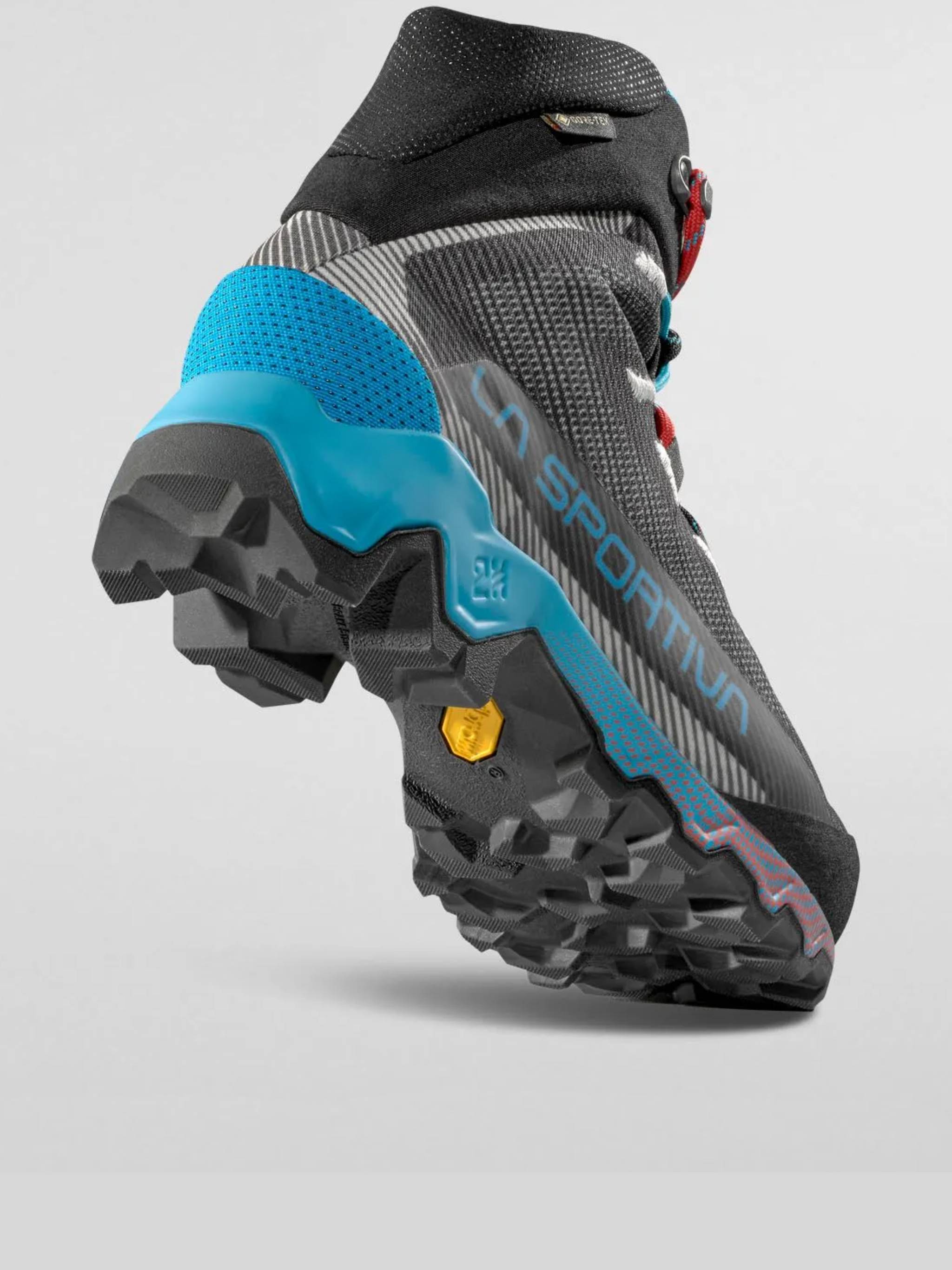 Black Aequilibrium Hike GTX High-Top Boots