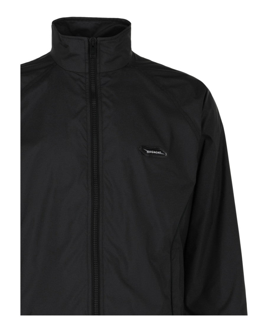 Lightweight Windbreaker