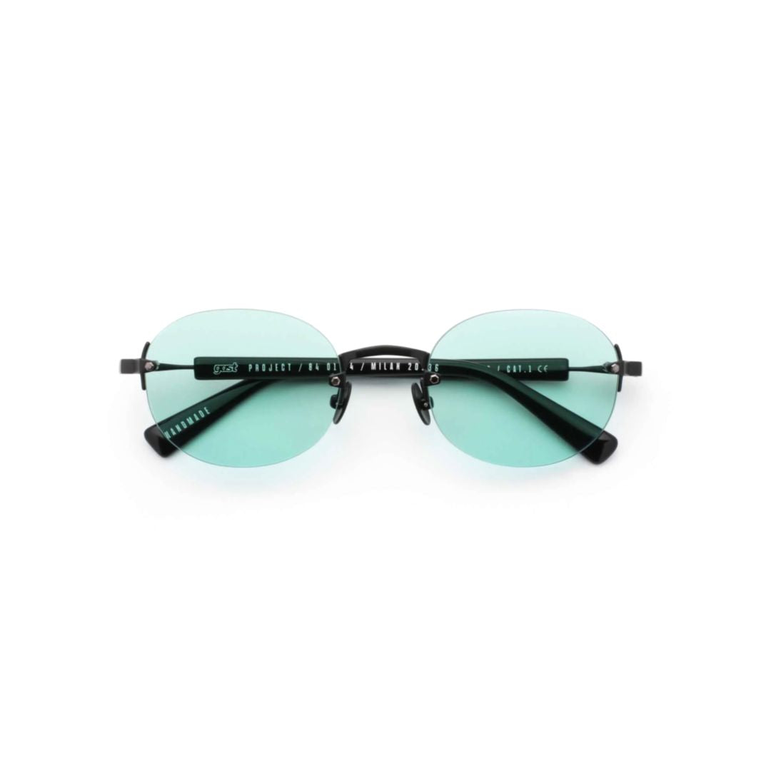 Olli Minimalist Oval-Shaped Sunglasses with Thin Metal Frames