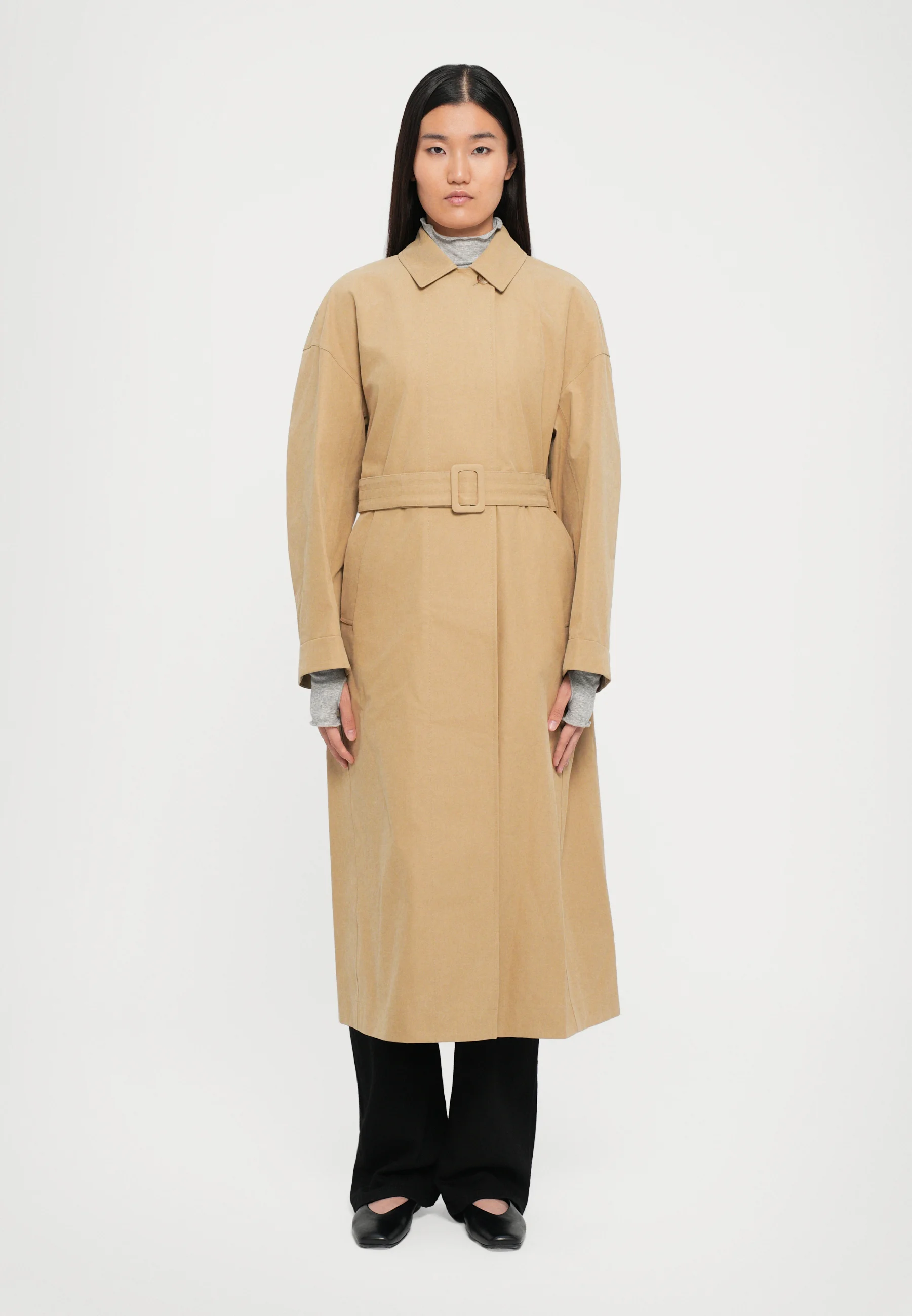 Knee-Length Trench Coat With Classic Collar