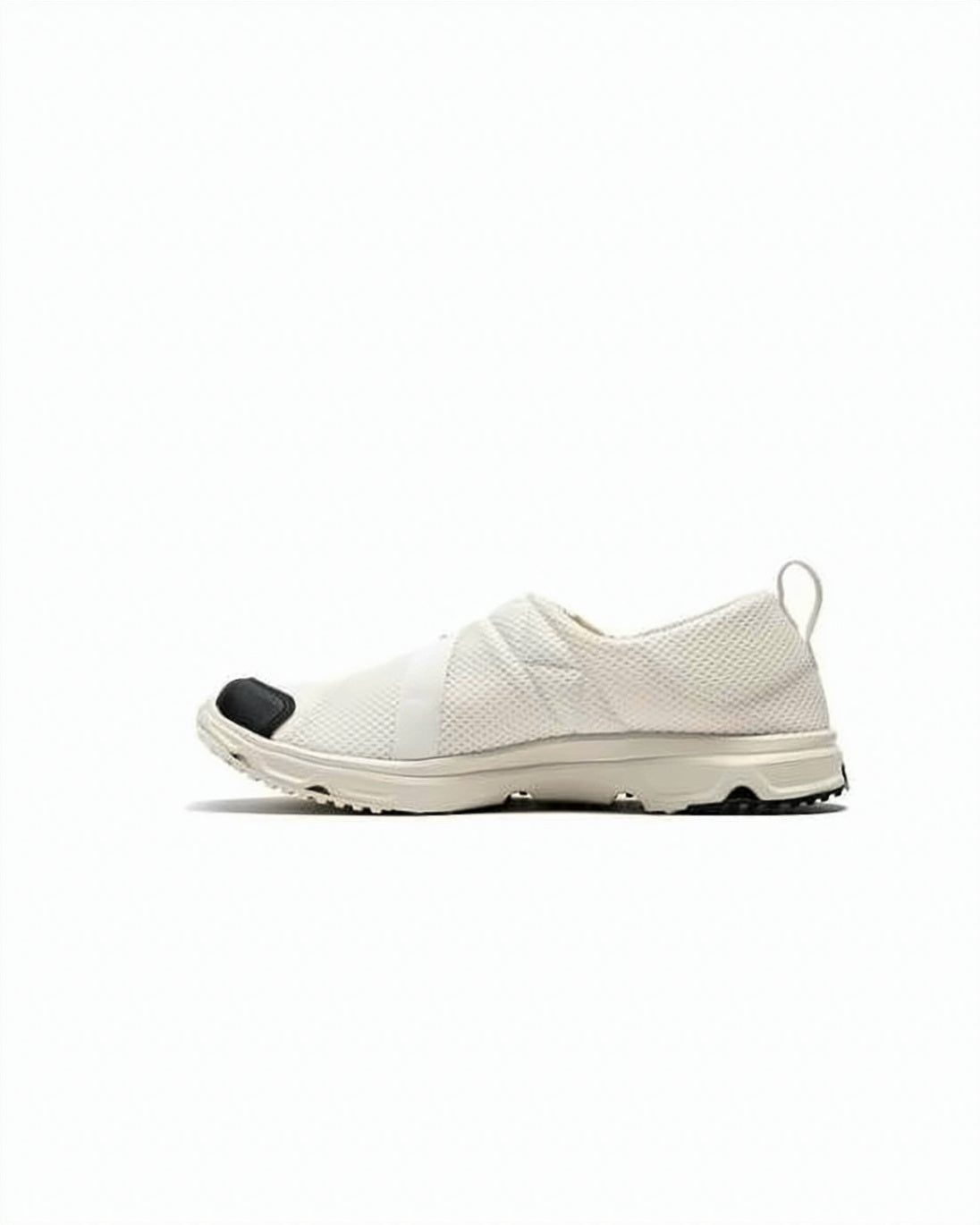 Low-Profile Breathable Sneakers with Contrast Toe Cap