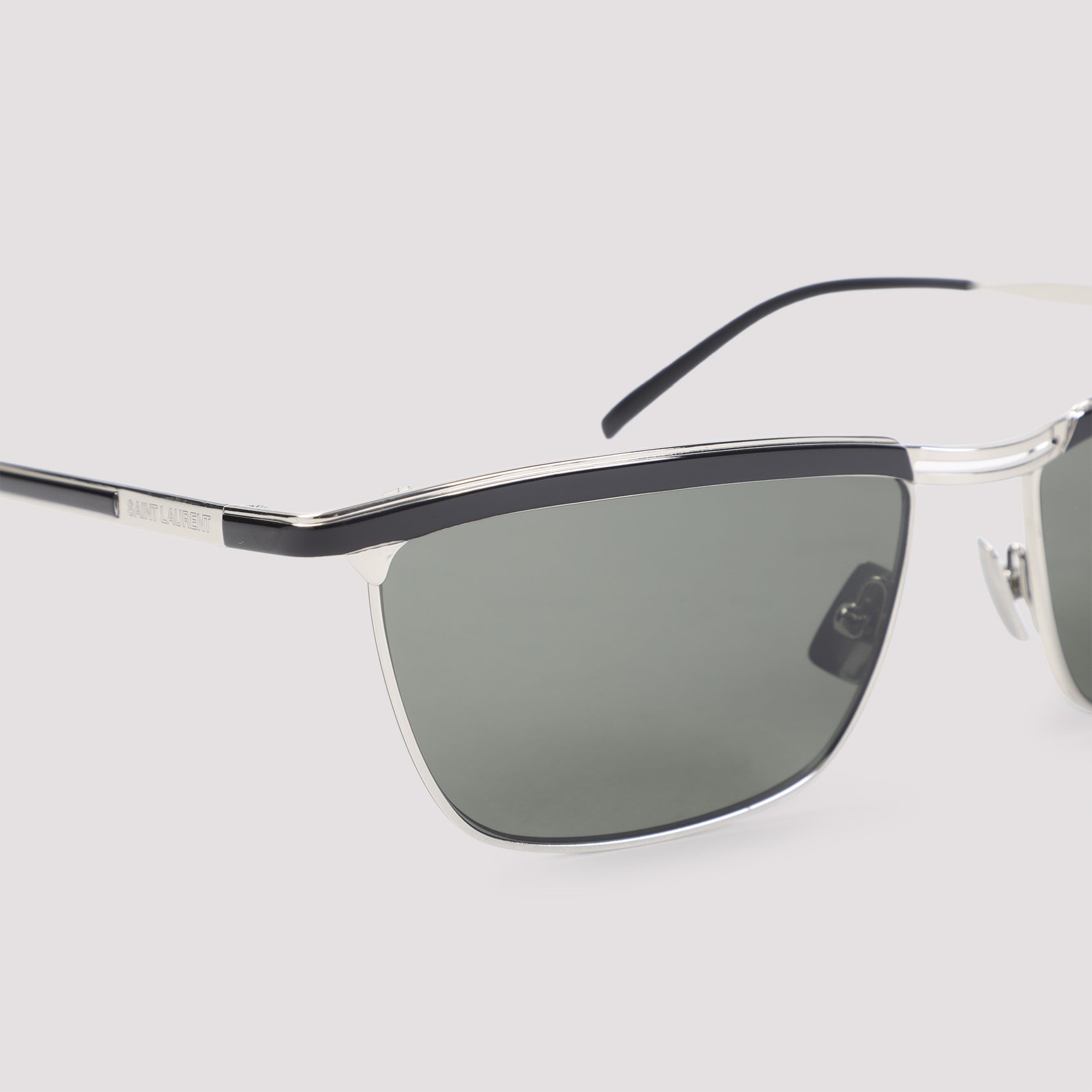 Rectangular Metallic Frame Sunglasses with Dark Lenses