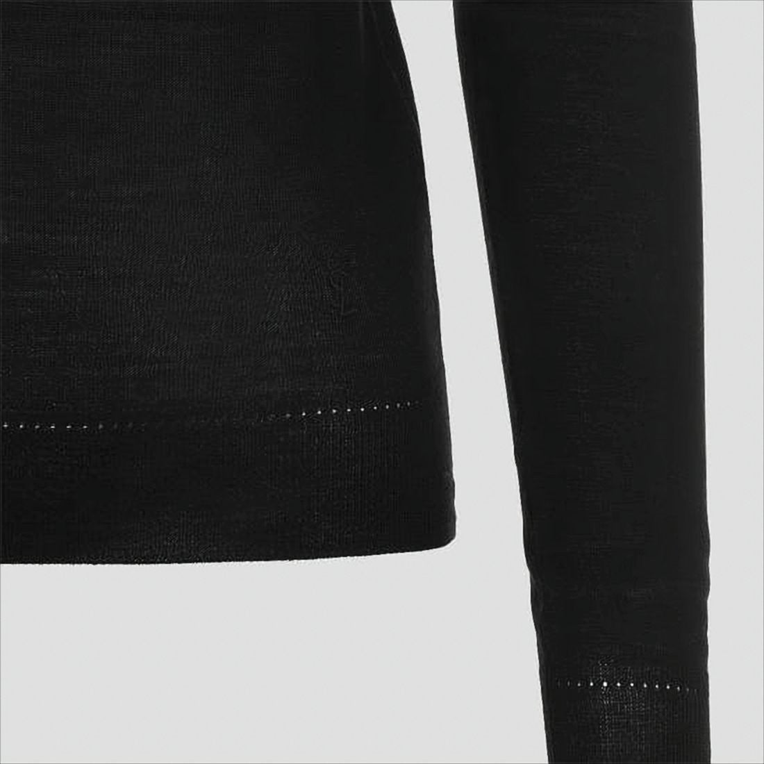 Fitted Turtleneck Sweater with Subtle Detailing