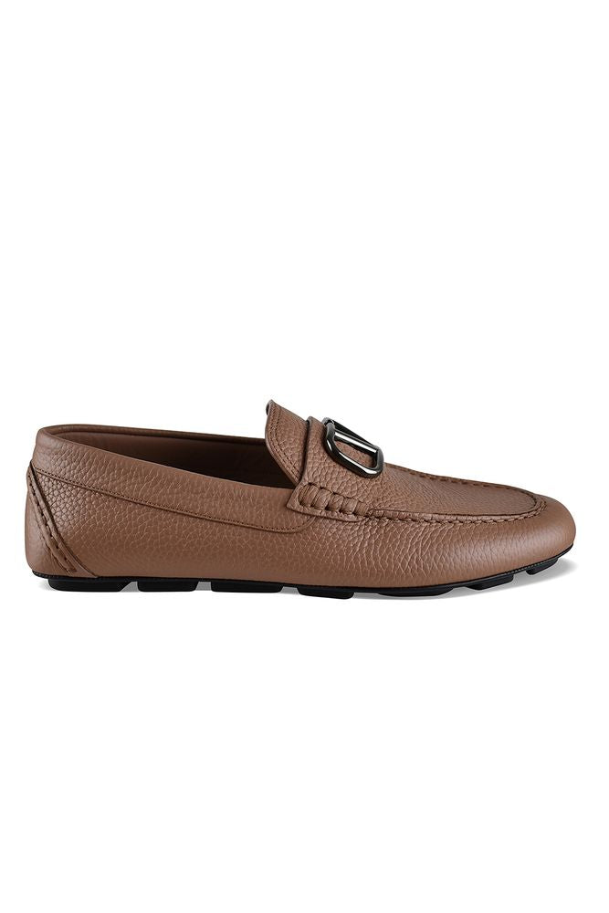 Camel Grained Leather Vlogo Loafers