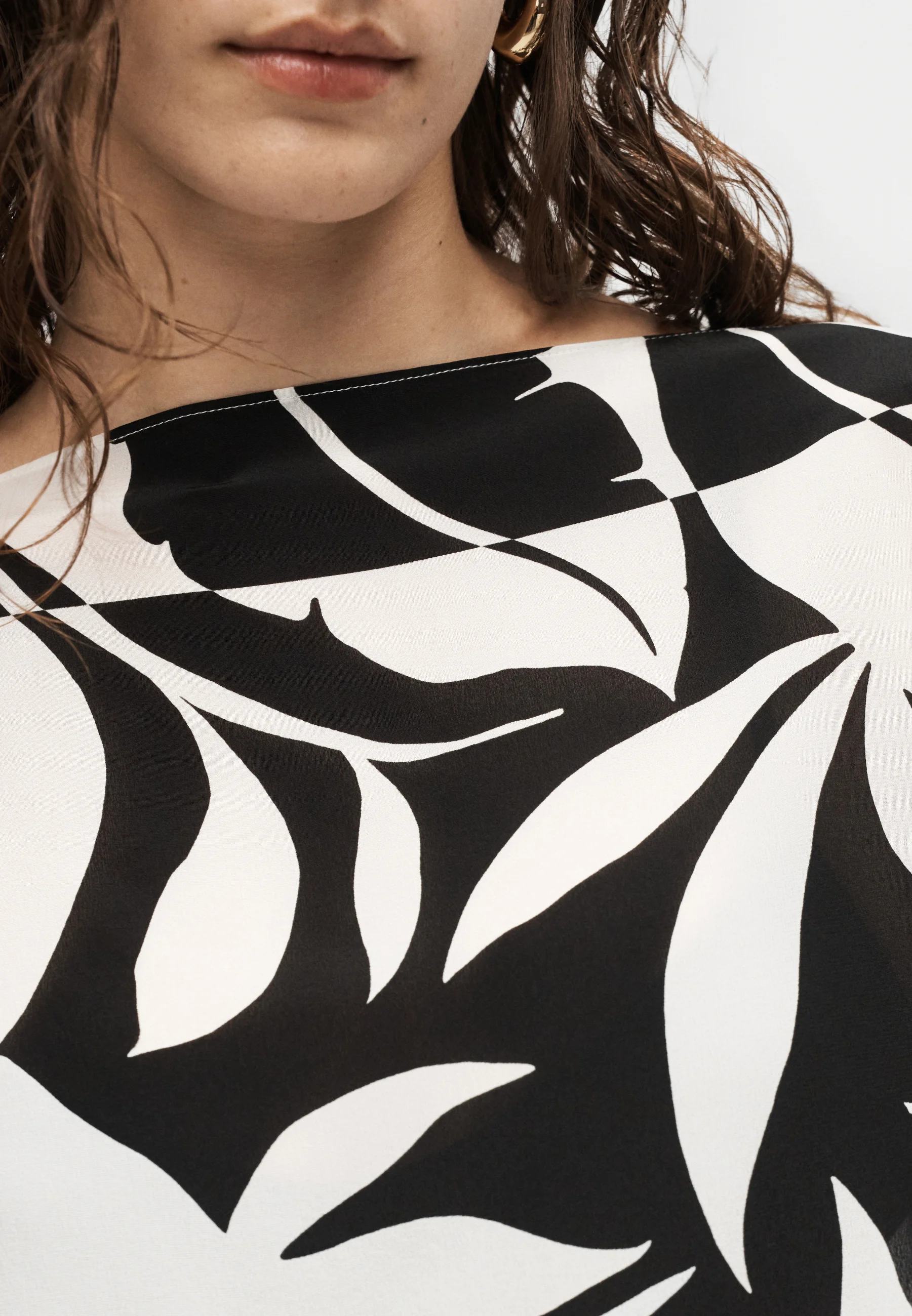Asymmetrical Hem Tunic with Flowing Sleeves