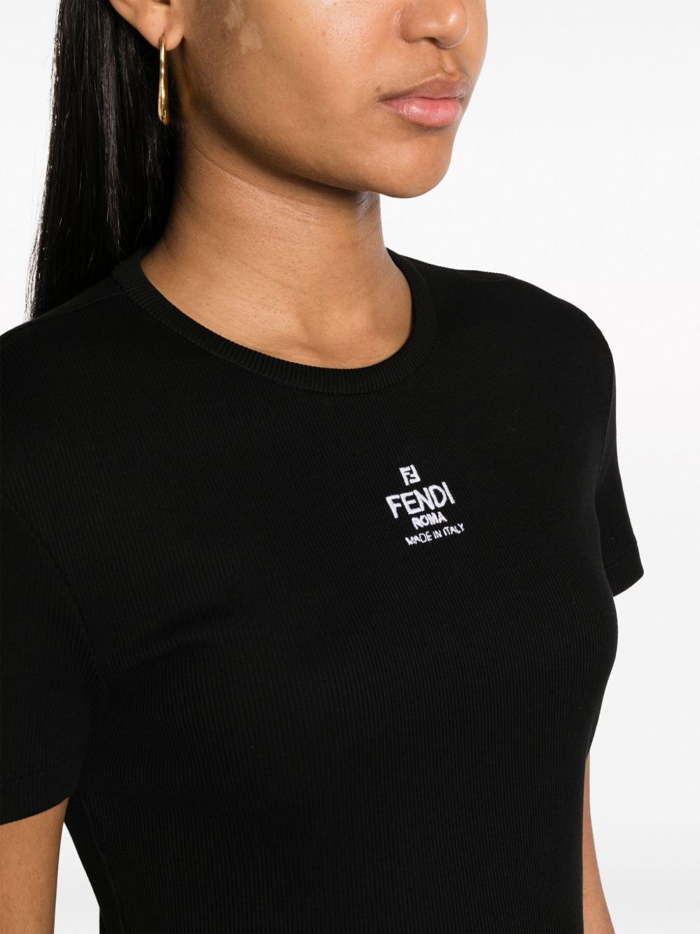 Fitted Black Cropped T-Shirt