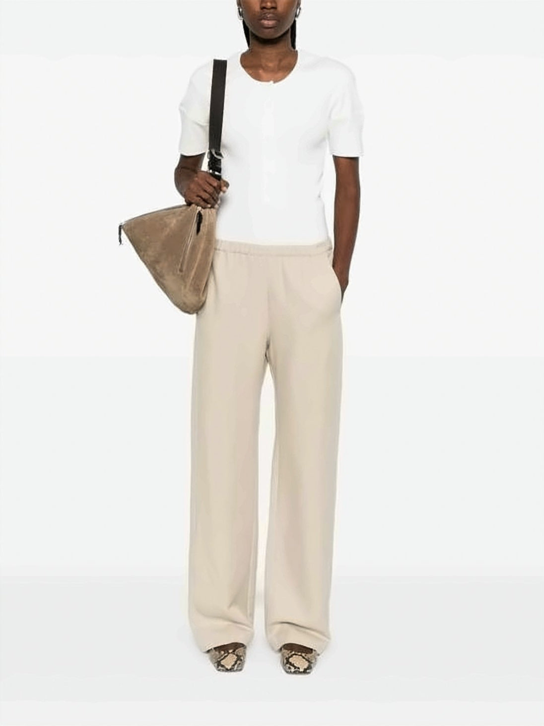 Fitted White Short-Sleeved Top