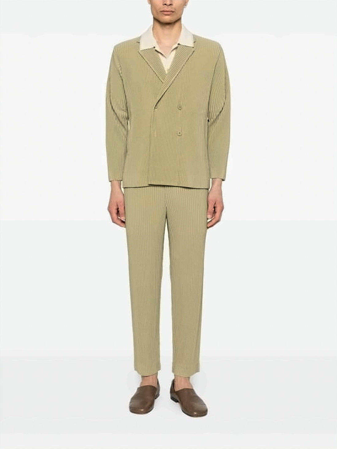 Pleated Textured Straight Pants