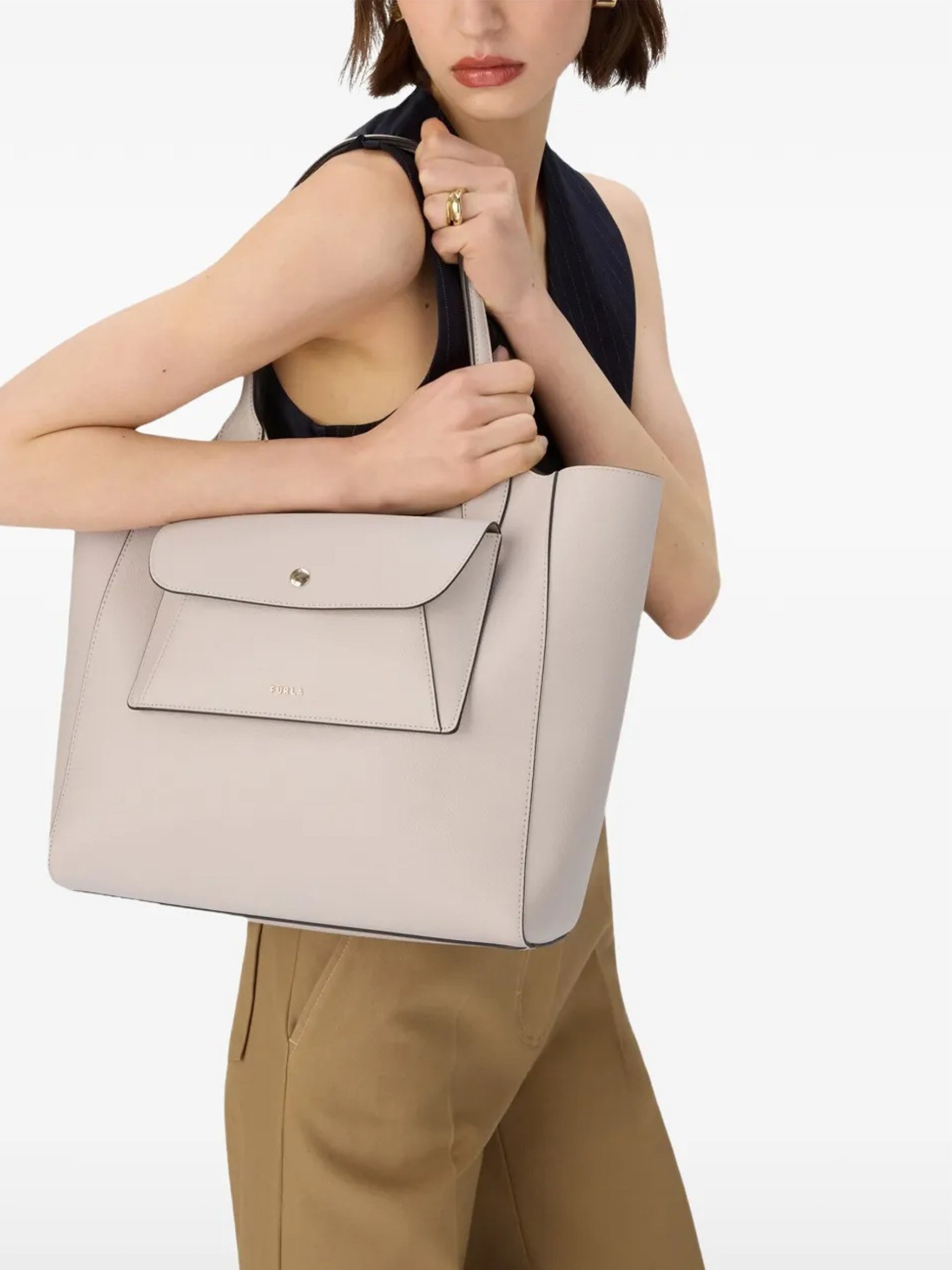 Lea M Tote Smooth Leather Structured Bag