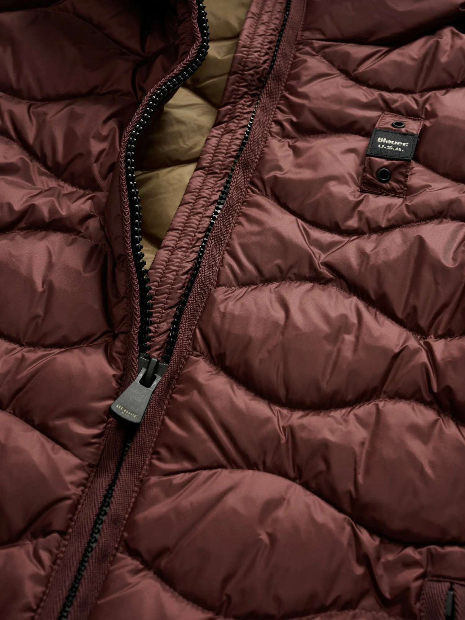 Camelia Onde Puffer Jacket