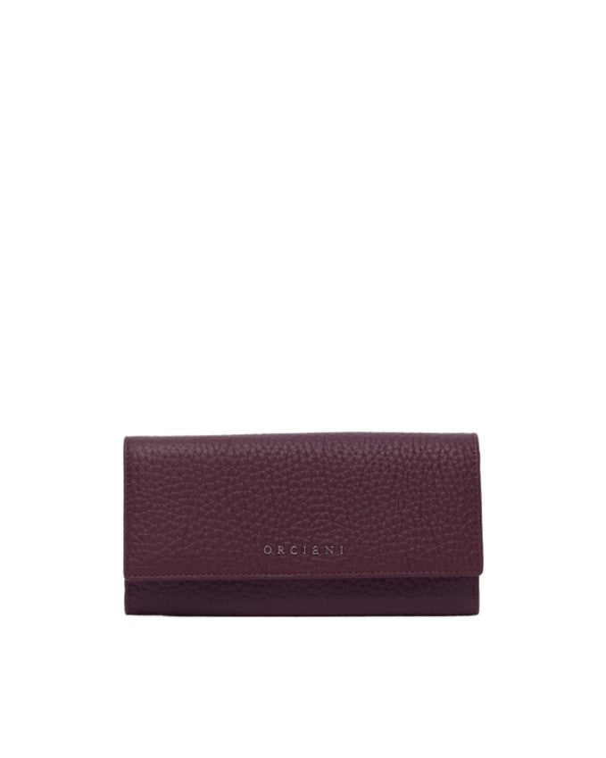 Pebbled Leather Wallet With Sophisticated Compartmentalization