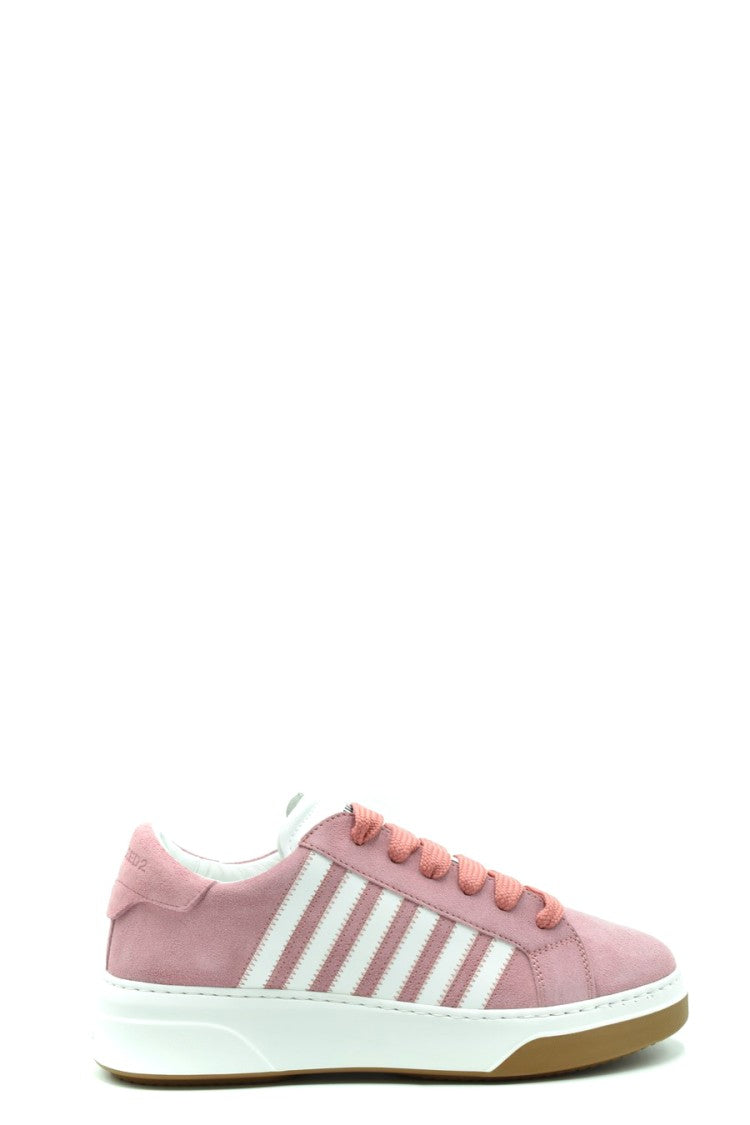 Niskie różowe skórzane sneakersy z białymi akcentami