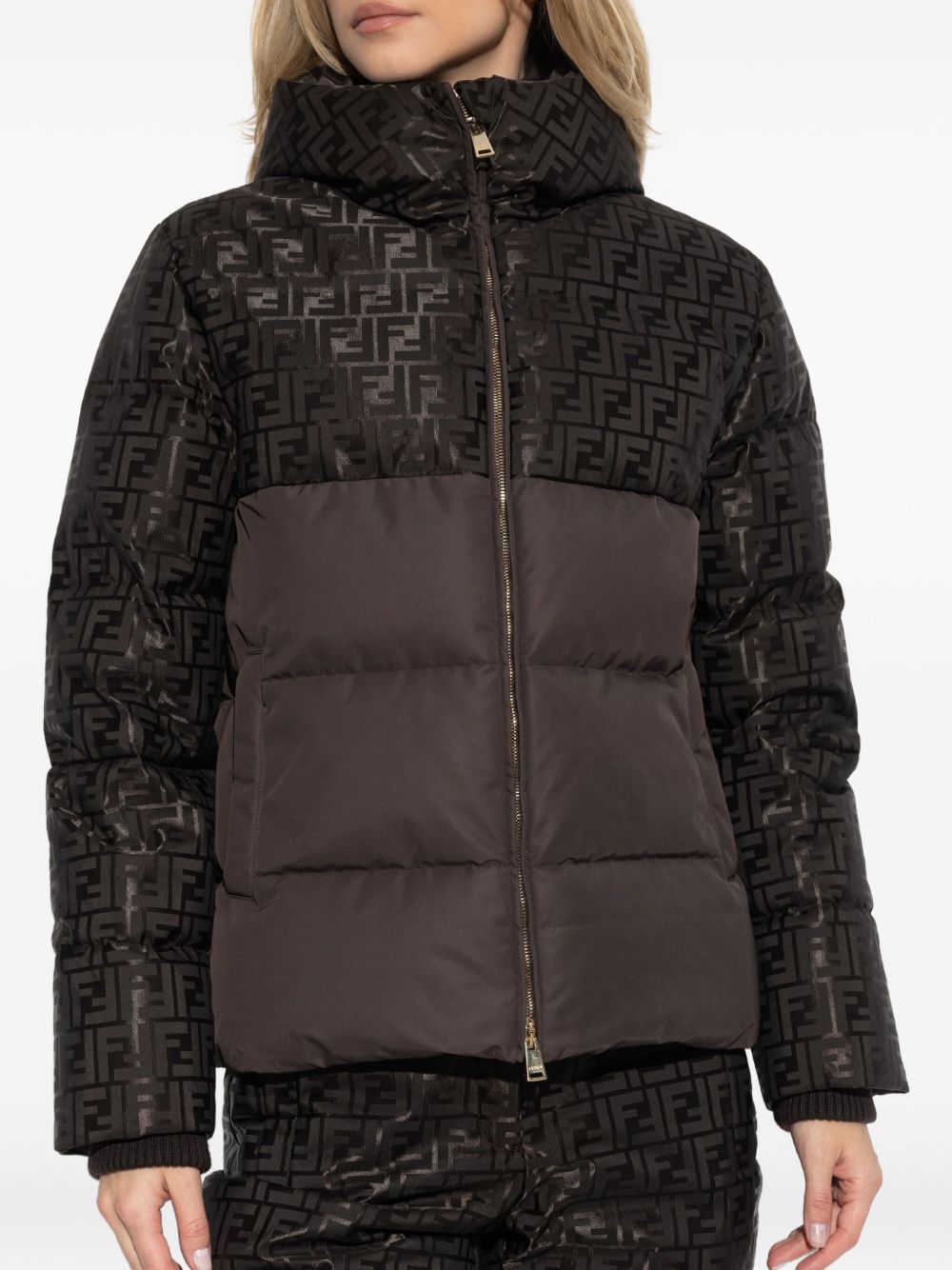 Two-Tone Quilted Jacket With Glossy Upper