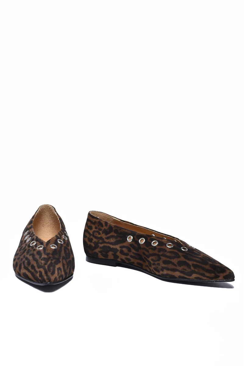 Suede Pointed Ballerinas - Brown