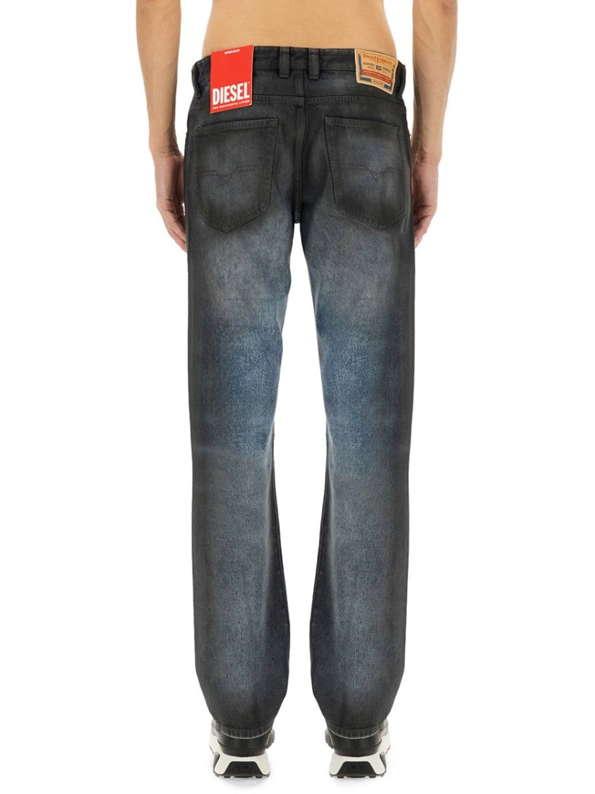 "1993 D-Vyl-Fsg1" Jeans